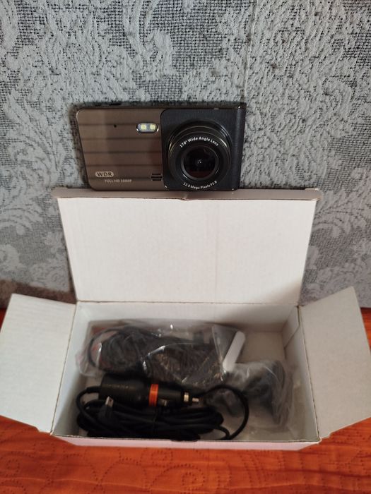 Продам новый видеорегистратор