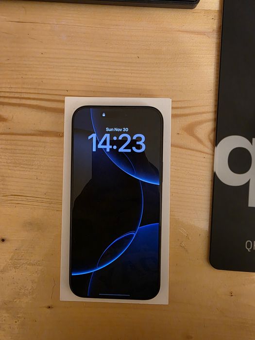 Iphone 16 pro max 256gb 100%