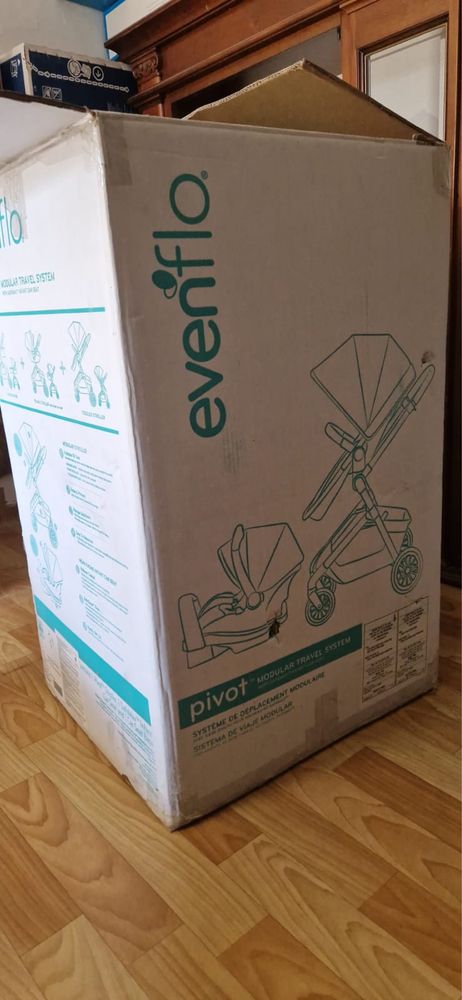 Продается коляска трансформер от американского бренда Evenflo