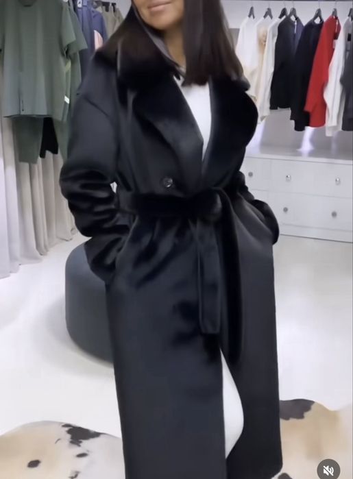 Шубка из искусственного меха высокого качества черная пантера