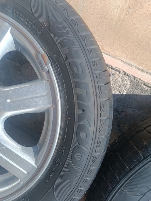Shinalar, Balonlar, diskalari bilan, Hankook, optimo 155/70R14 gʻildir