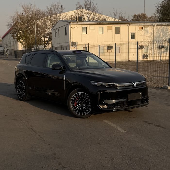 VOYAH FREE PLUS (2026 Restling)