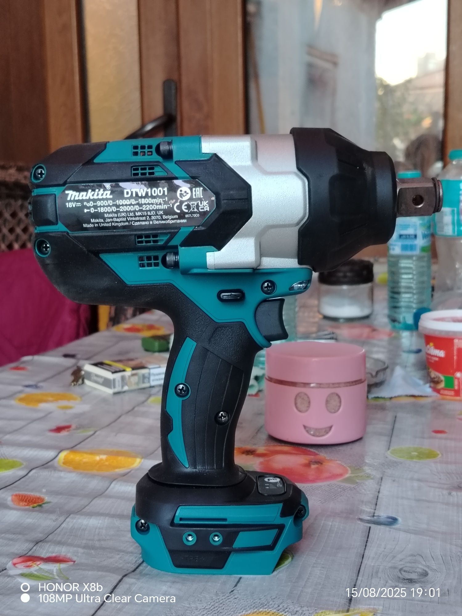 MAKITA DTW 1001 - Професионален Акумулаторен Ударен Гайковерт