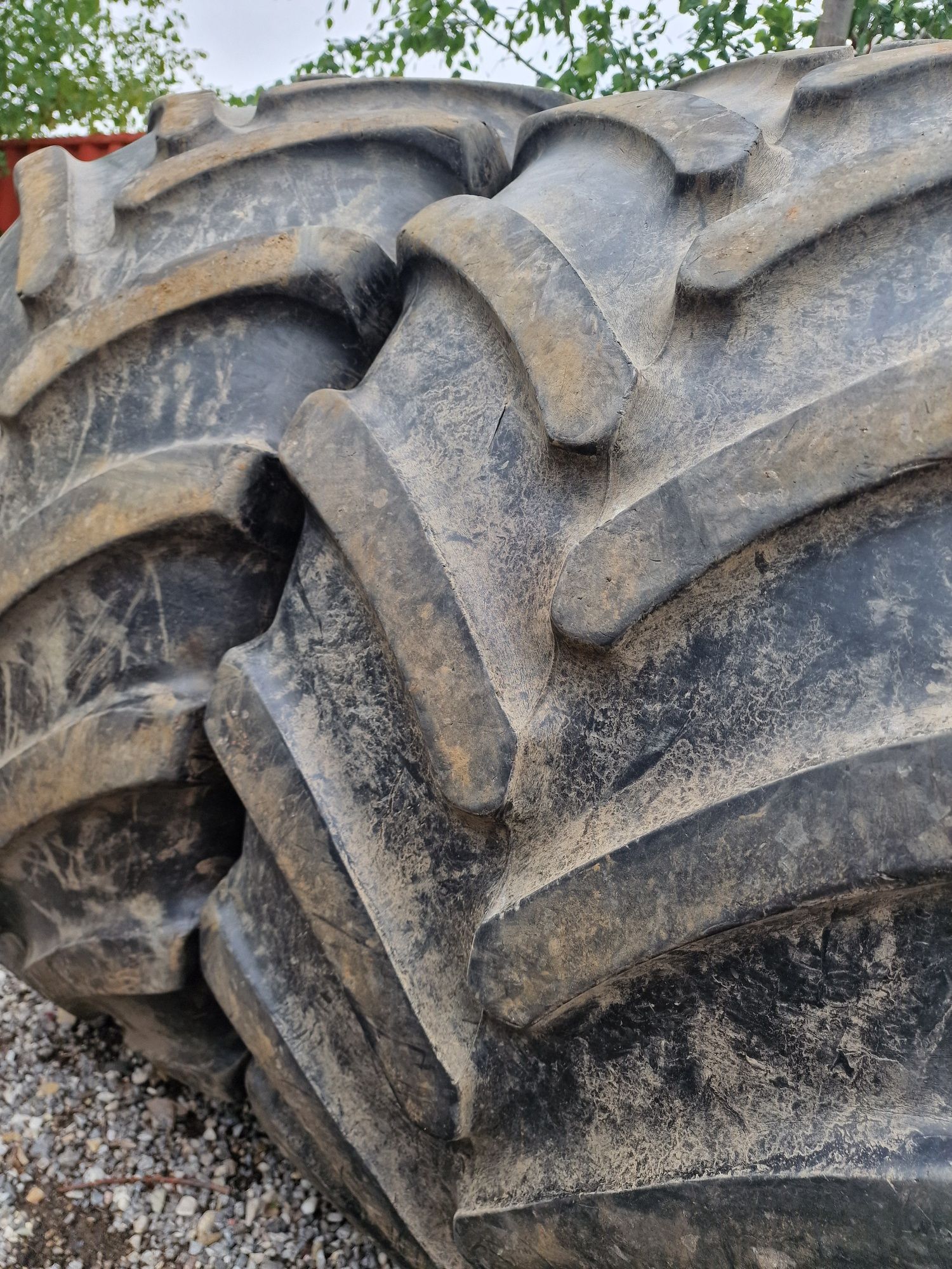 ANVELOPE agricole 540/65R24 marca Firestone