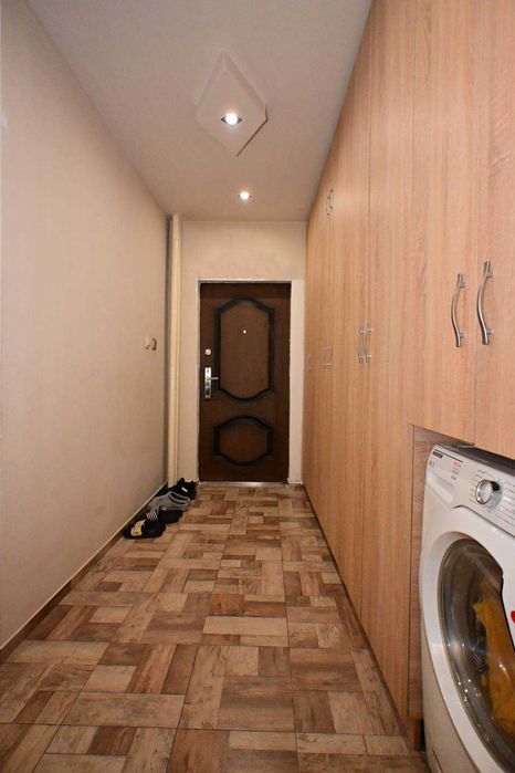 Продава се Двустаен апартамент в Перник, Изток - 62 кв.м за 1588 €/кв.м - Снимка #11