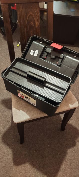 Куфар за инструменти
