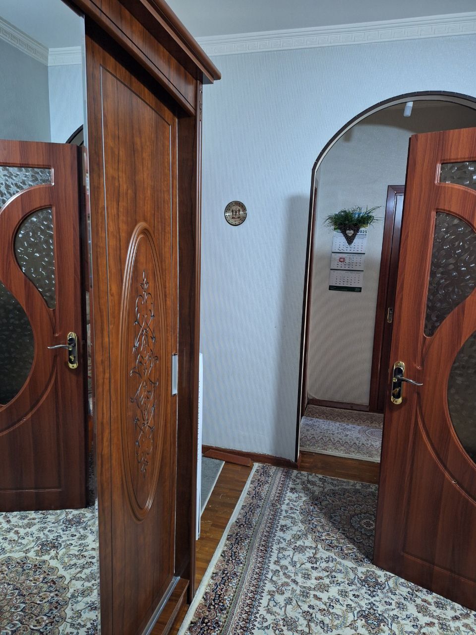 Продается 3ком квартира.Карасу 2