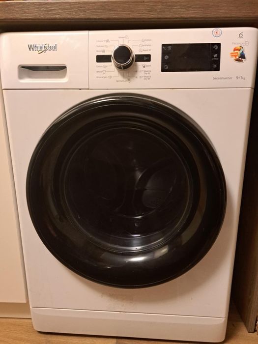 Пералня Whirlpool