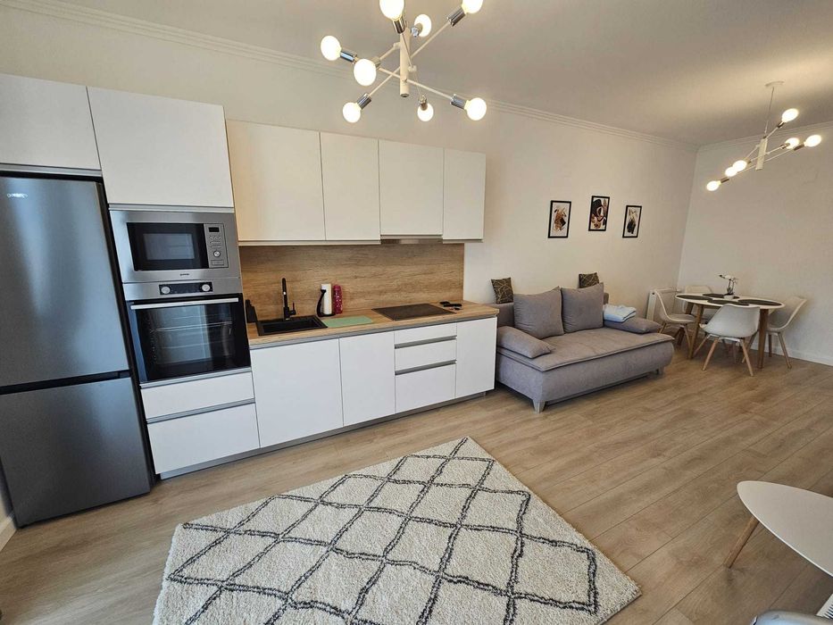 Inchiriez apartament 2 camere Victoria Residence, Oradea