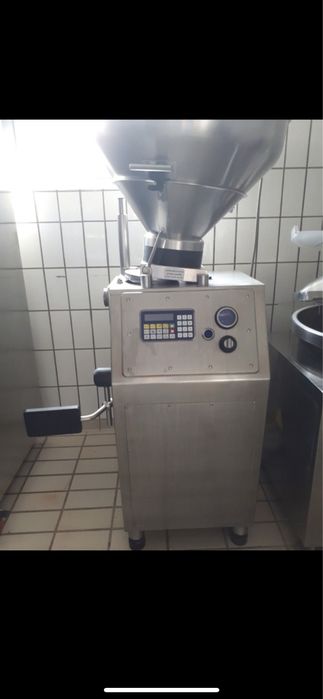 Cuter vemag malaxor utilaje carmangerie felula afumare sprit cu vacum