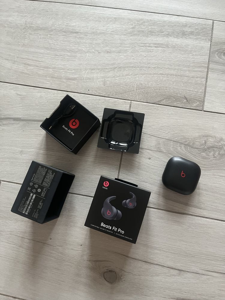 Beats Fit Pro слушалки bluetooth безжични