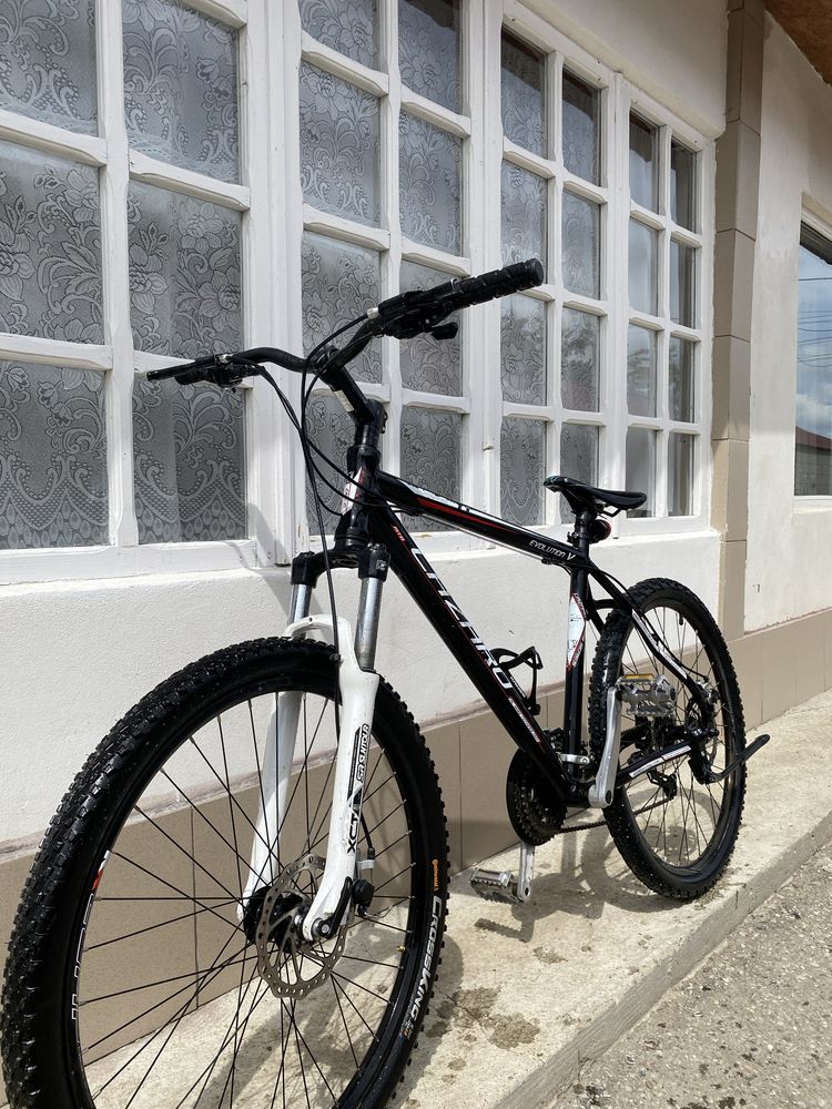 Vând bicicleta LAZARO MTB serias al 6061 technol-OGY