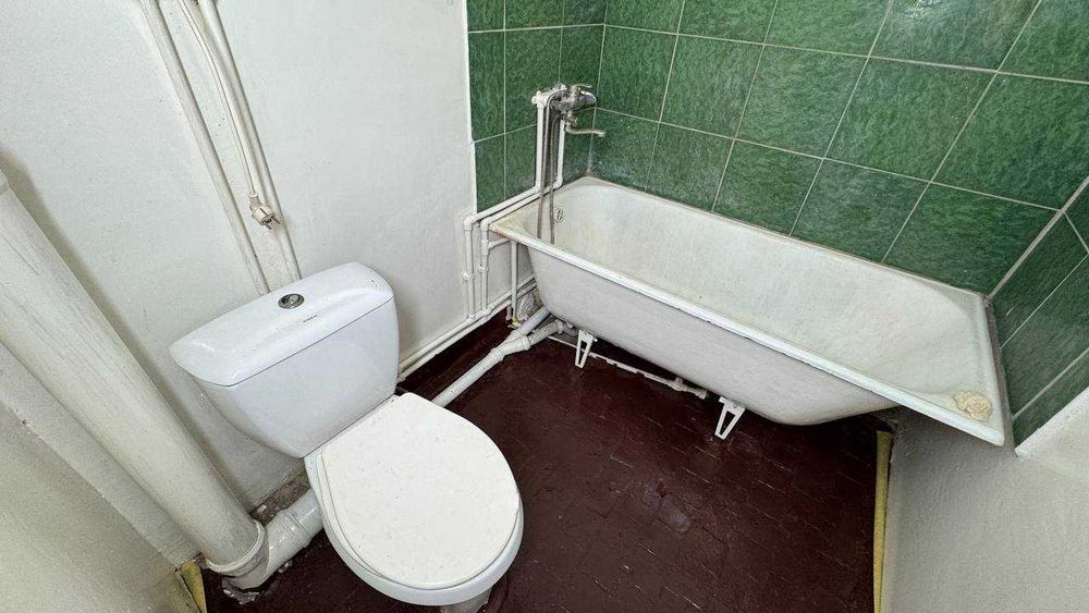 Маталка Обл Газ 4 қавватда 3 хонали квартира сотилади.ID: 1422