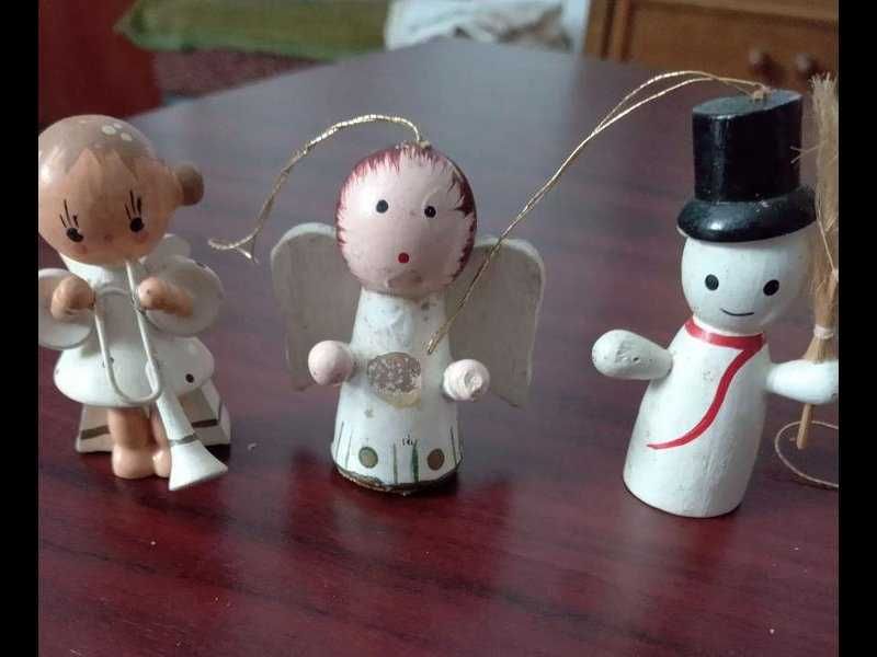 Decoratiuni lemn pom iarna