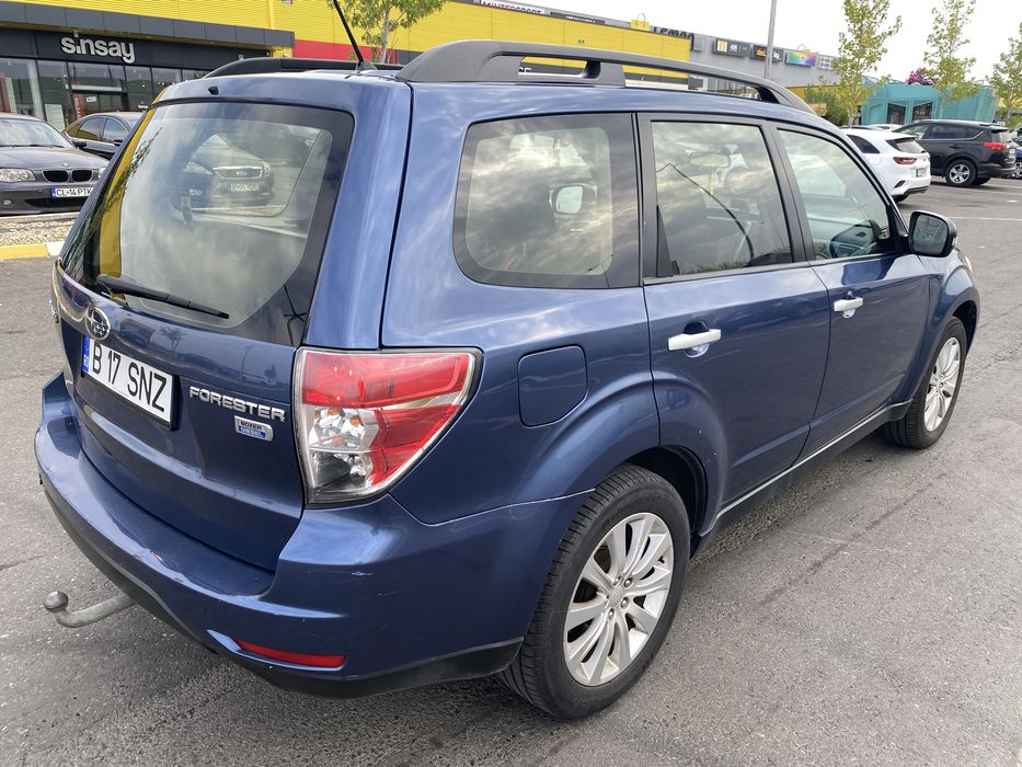Subaru Forester AWD 4x4 2.0 Boxer-Diesel 2011  Man6+1 Pilot Camera AC