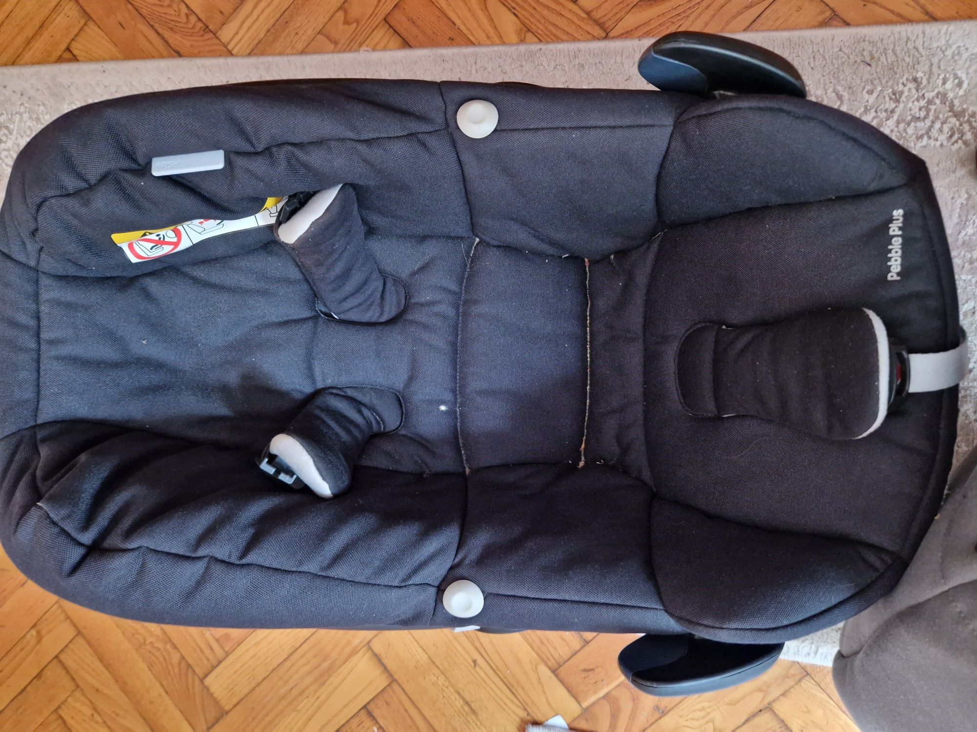 Столче за бебе до 12кг Maxi cosi Pebble plus