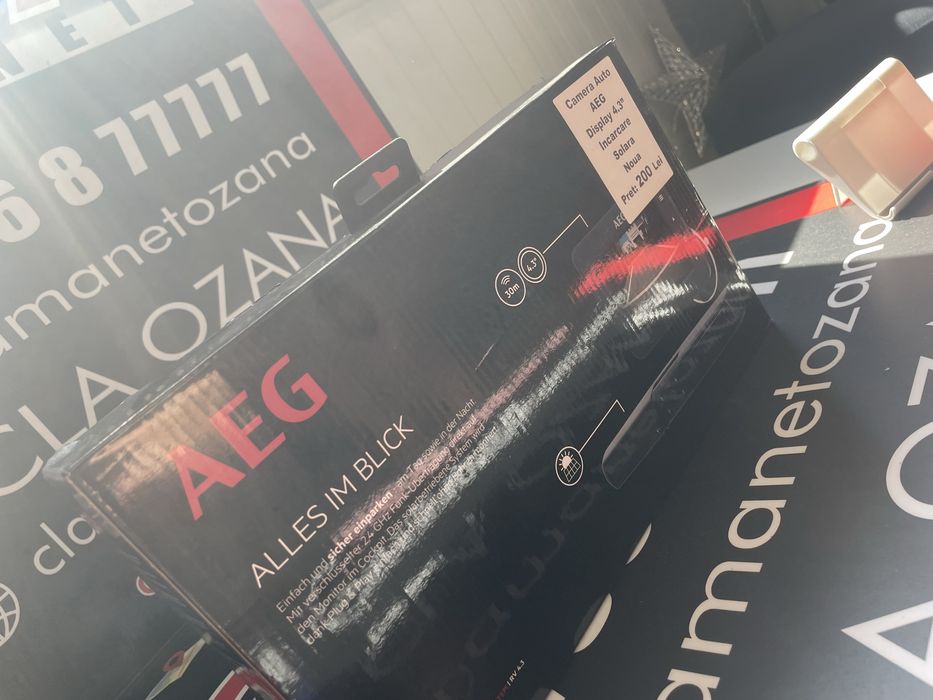 Amanet ozana vinde camera auto AEG Dispaly 4.3” incarcare solara noua