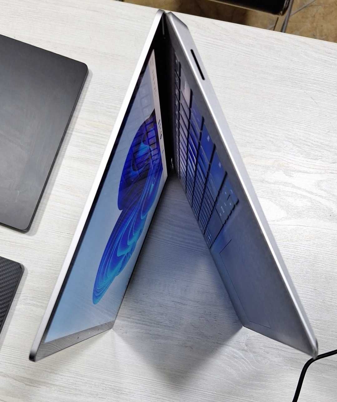 Surface Laptop 4 13.5” 2K IPS Sensor i5-1145G7 8GB/256GB SSD NVMe