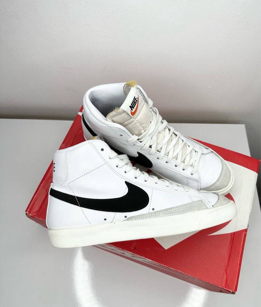 Nike Blazer Mid ‘77 (41) Маратонки