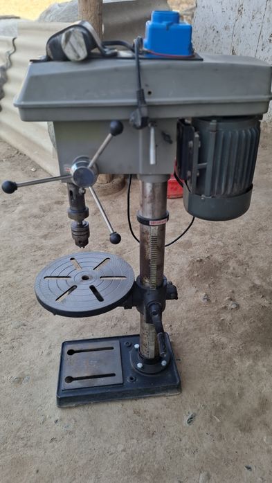 Сверленни апарат