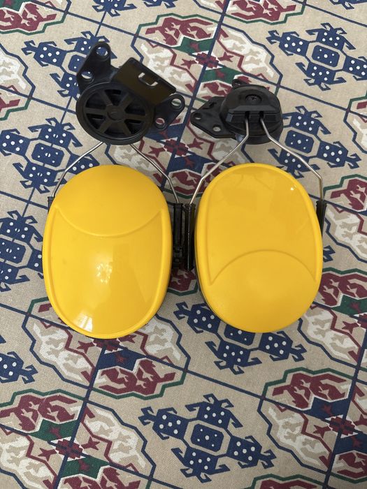 Звукоизилирующие наушники