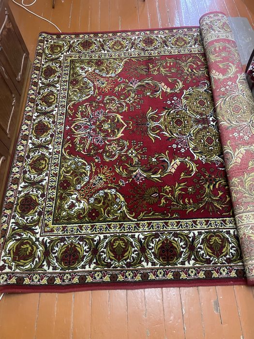 Продам шерстяной ковёр 90-х