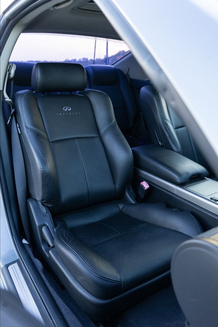 Infiniti G35 Coupe / Nissan 350Z като Нов