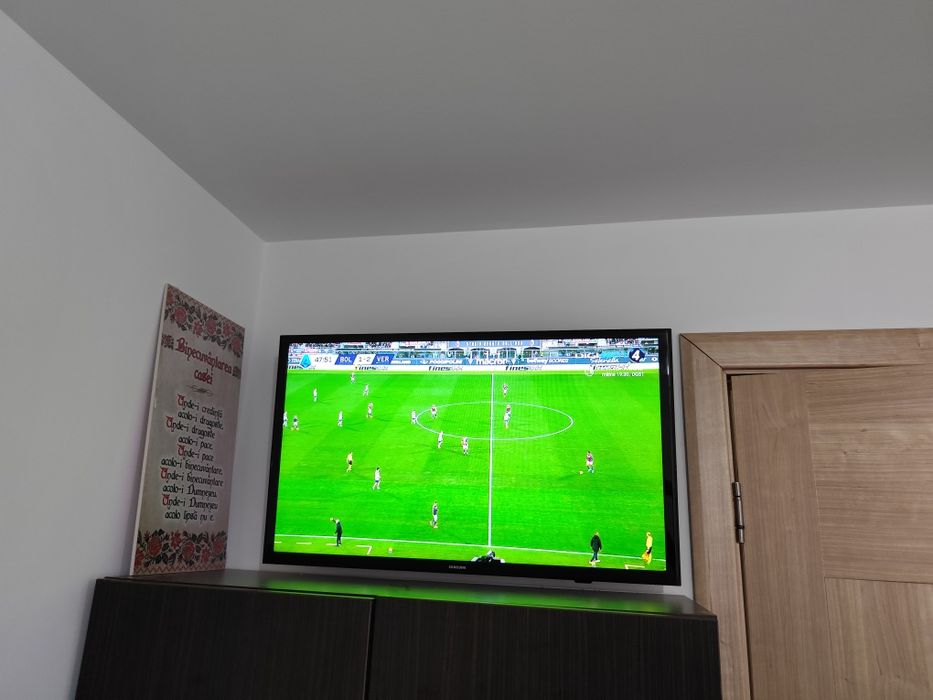 Vând televizor Samsung 80 cm