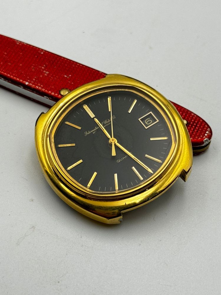 Iwc Internatioanl Watch company Vintage Quarz pentru piese Nefunctiona