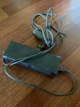 Xbox 360 cu hard disk de 60GB, controller inclus