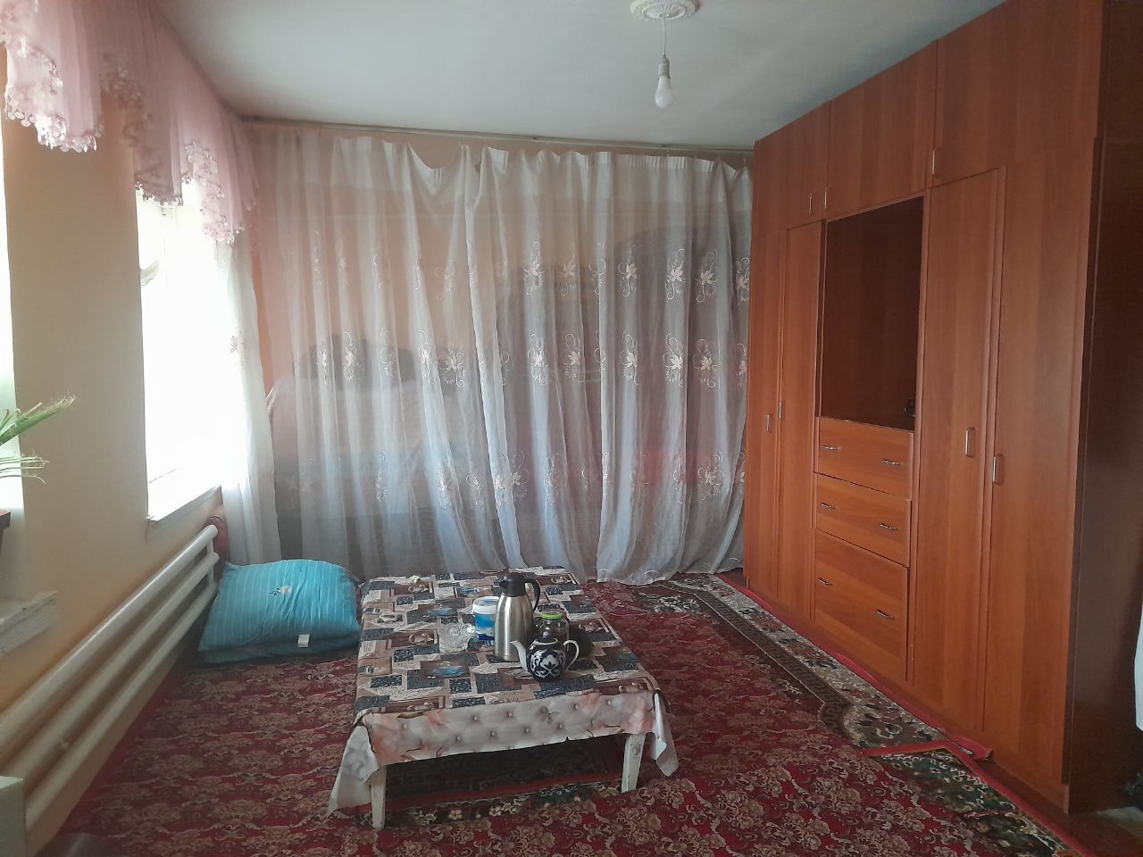 Srochna xovli uy sotiladi