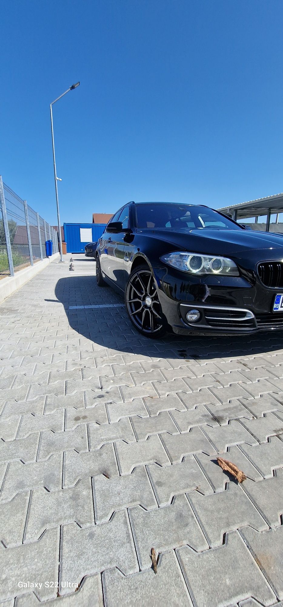 Vând bmw f11 din 2014 2.0d