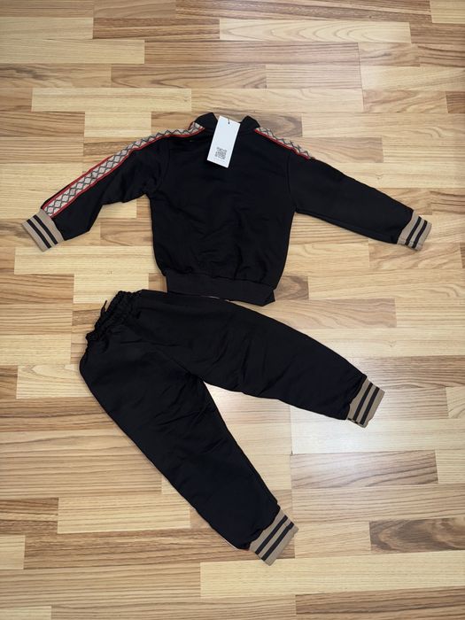 Trening copii Gucci 4-5 ani , nou cu eticheta