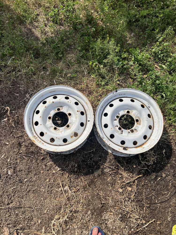 Продам 2 диска 6jx16H2