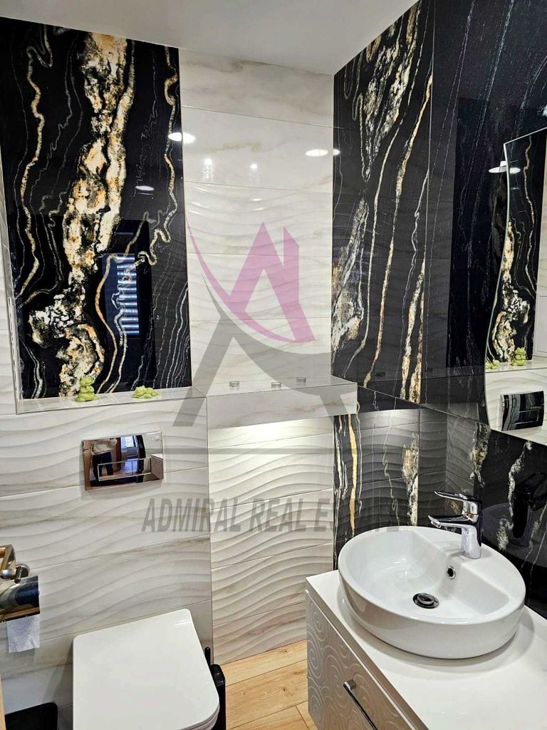 Дава се под наем Двустаен апартамент в Варна, Чайка - 65 кв.м за 800 € - Снимка #3