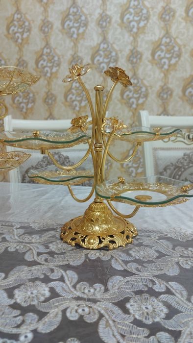 Посуда сатылады.