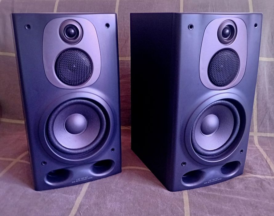 Boxe Aiwa 50W, 6 ohmi