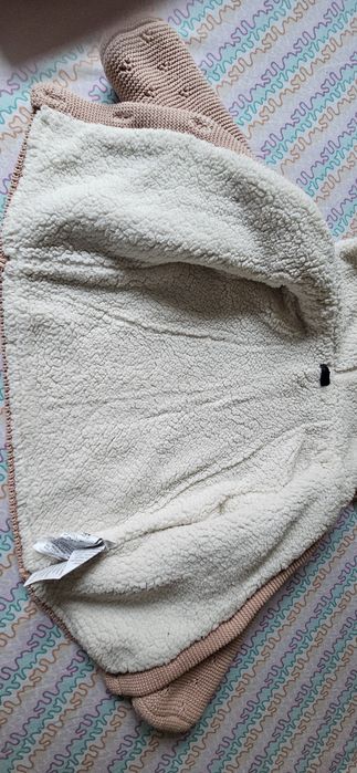 Geaca imblanita fetita 18 luni Kiabi