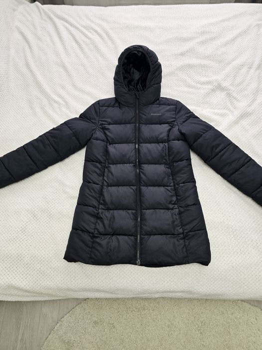 Продам  пуховик.