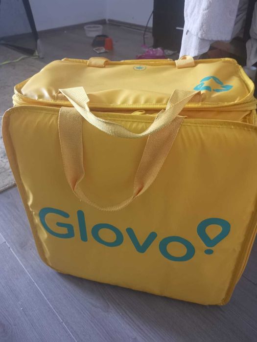 Geanta Glovo model nou cu husa de ploaie inclusa