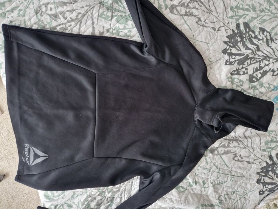 Мъжки суитчър Reebok - M размер