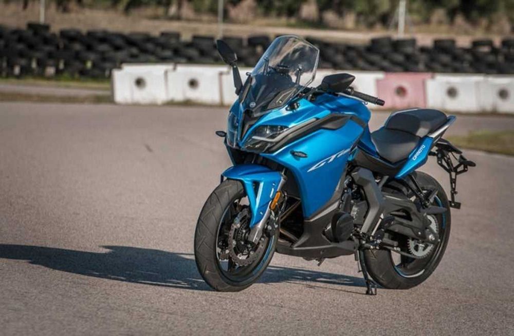 Новый Спорт-Турист мотоцикл CFMOTO 650GT