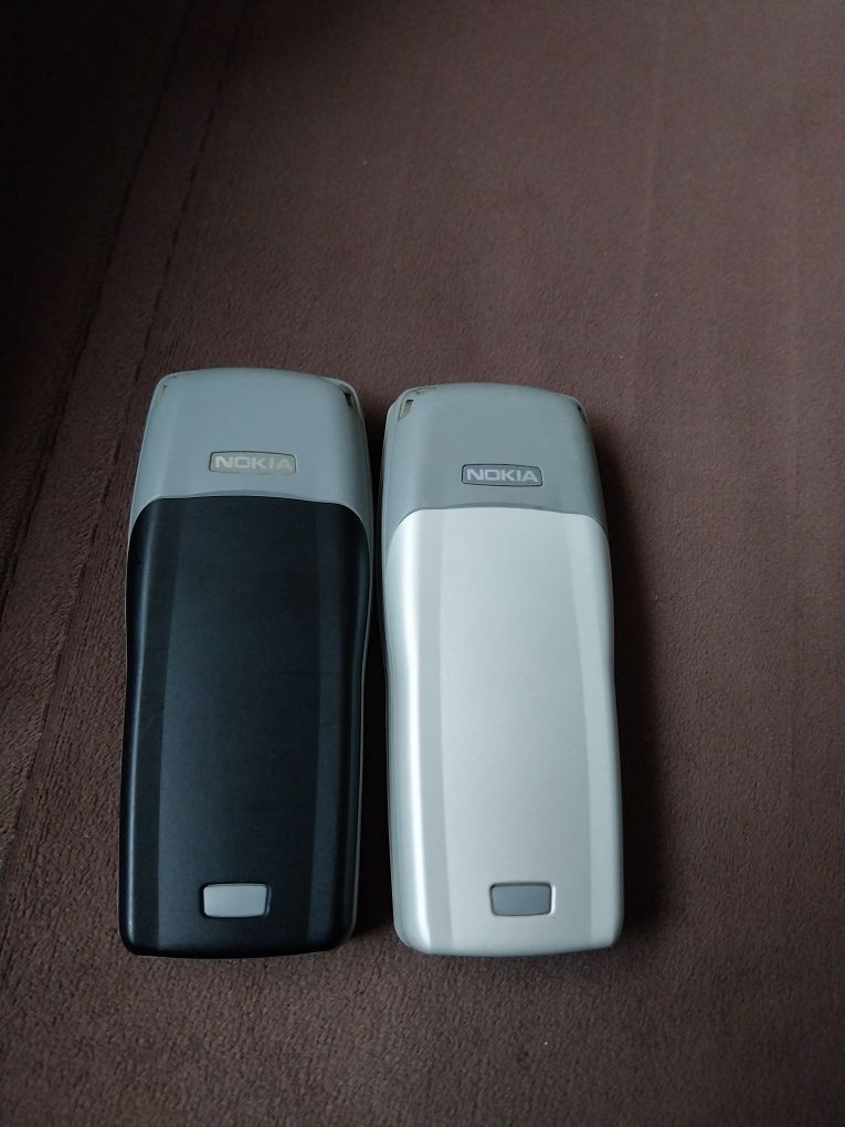 Nokia 1100 комплект съсзарядни