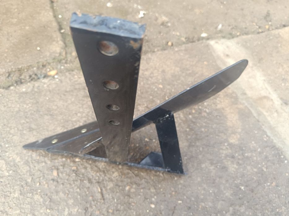 Plug pentru mototcultor