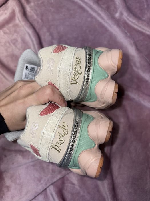 Pantofi 37 New Balance 9060 Roz Rose Trandafir Coral portocaliu noi