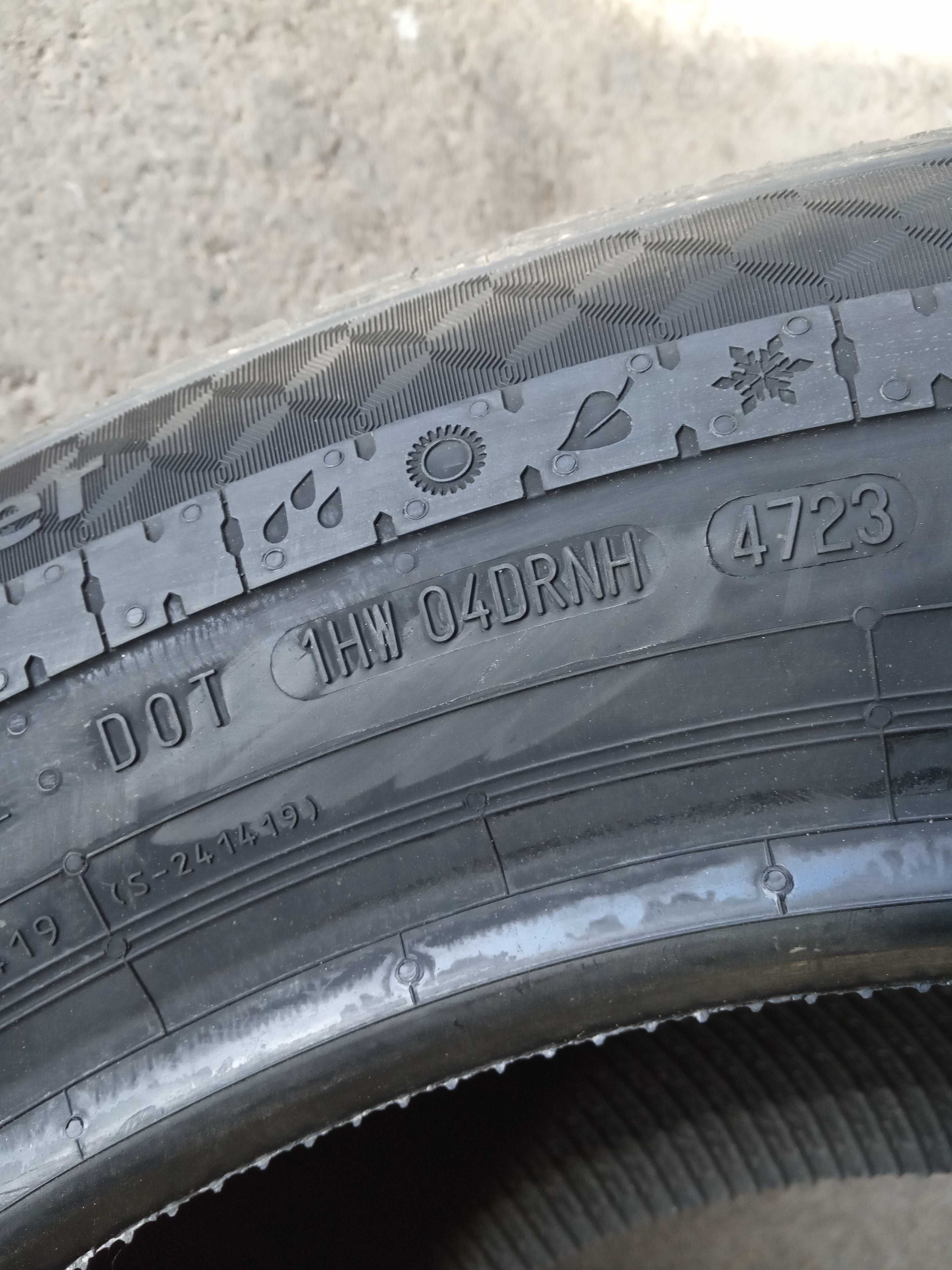 4 Нови гуми за кемпери 255/55R18 CP Continental VanContact Camper 120R