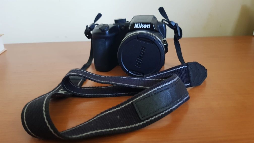 Nikon coolpix B500
