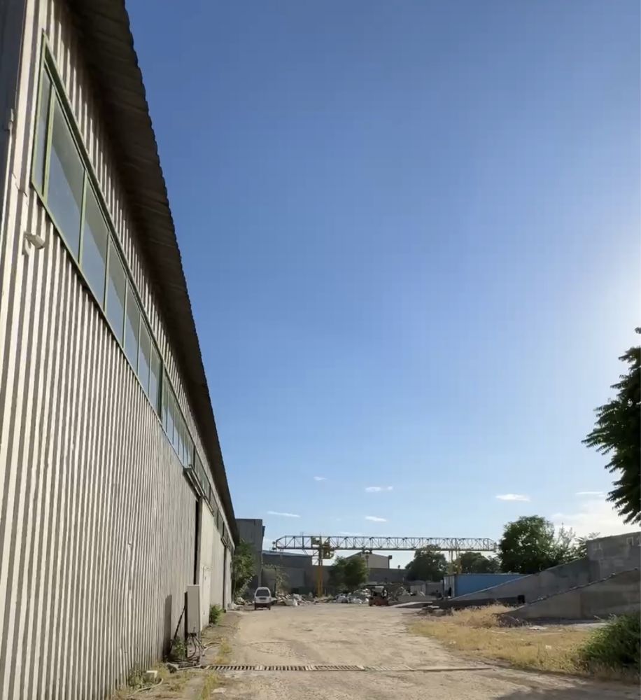 Продается производственная территория в Яшнабадском районе!