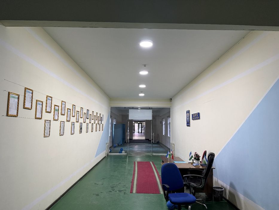 Енгил конструкция сенвич панелдан килинган бино 25х40 метр