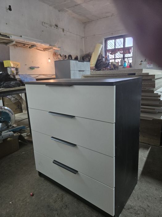 Продам новые камоды